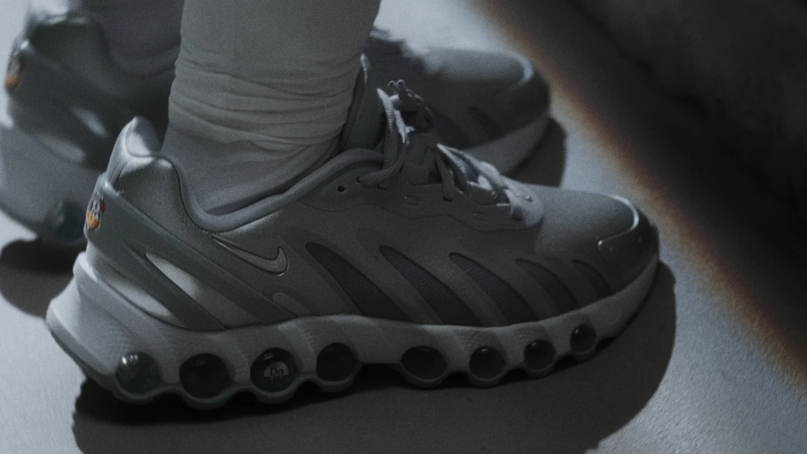 Nike DN8 — still 4